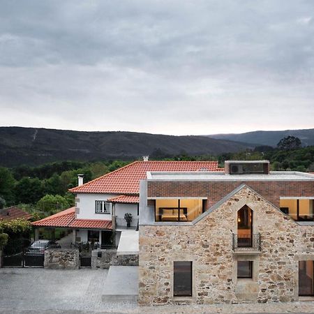 Box House Paredes de Coura Exterior foto